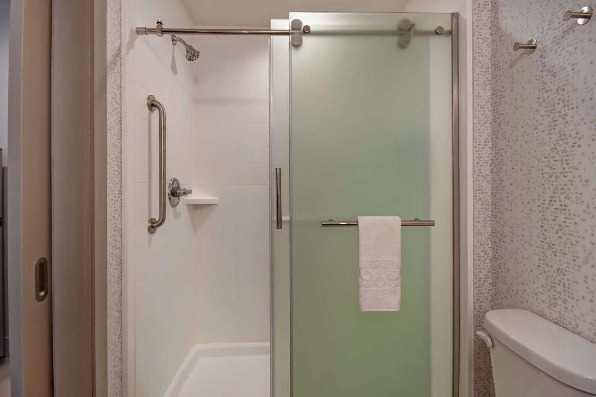 Home2 Suites By Hilton Wichita Northeast מראה חיצוני תמונה