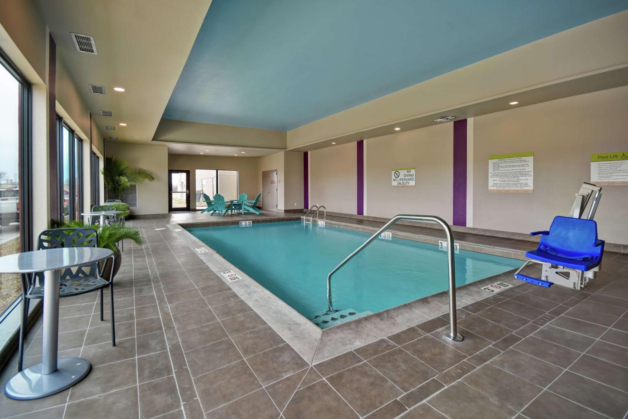 Home2 Suites By Hilton Wichita Northeast מראה חיצוני תמונה